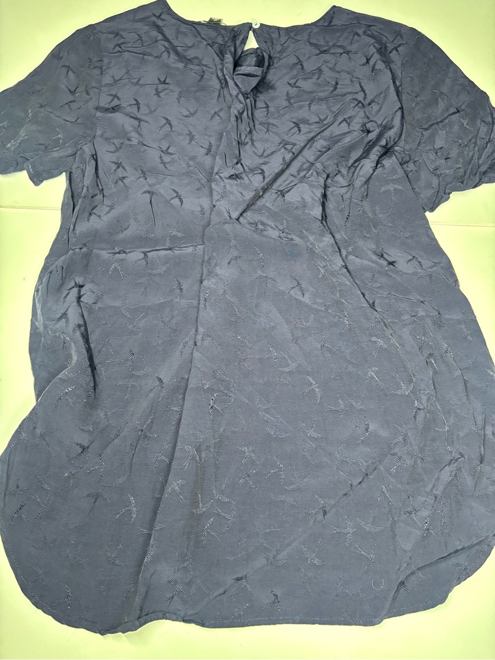 Ann Taylor Navy Textured Bird Print Blouse | Medium | Feminine Workwear Chic - Picture 5 of 6